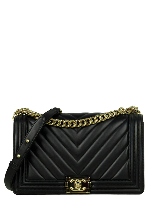 Chanel Black Chevron Lambskin Leather New Medium Boy Bag