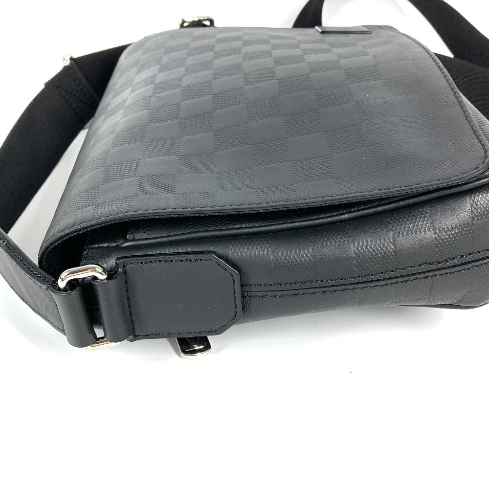 LOUIS VUITTON Shoulder Bag Damier Anfini Leather black Damier Anfini District PM NV3