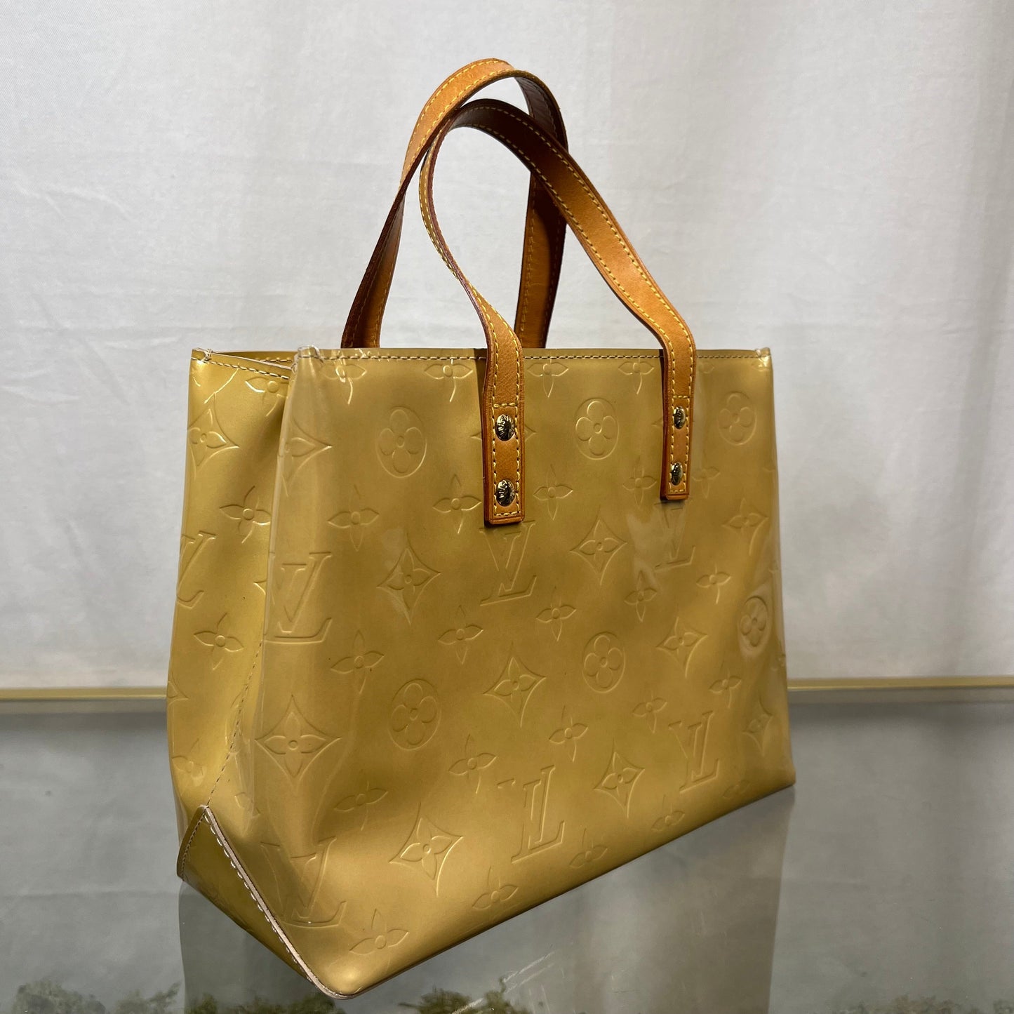 LOUIS VUITTON Reed PM Yellow Beige Top Handle Crossbody