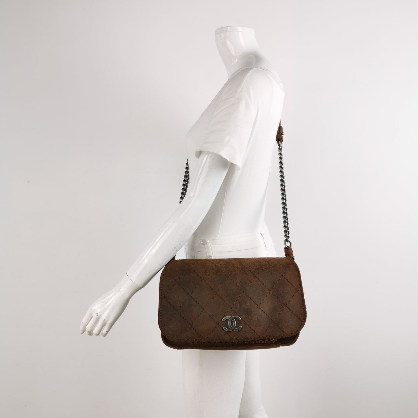 Chanel Paris-Edingburgh Highlander Messenger Bag Quilted Distressed Suede Leather Medium