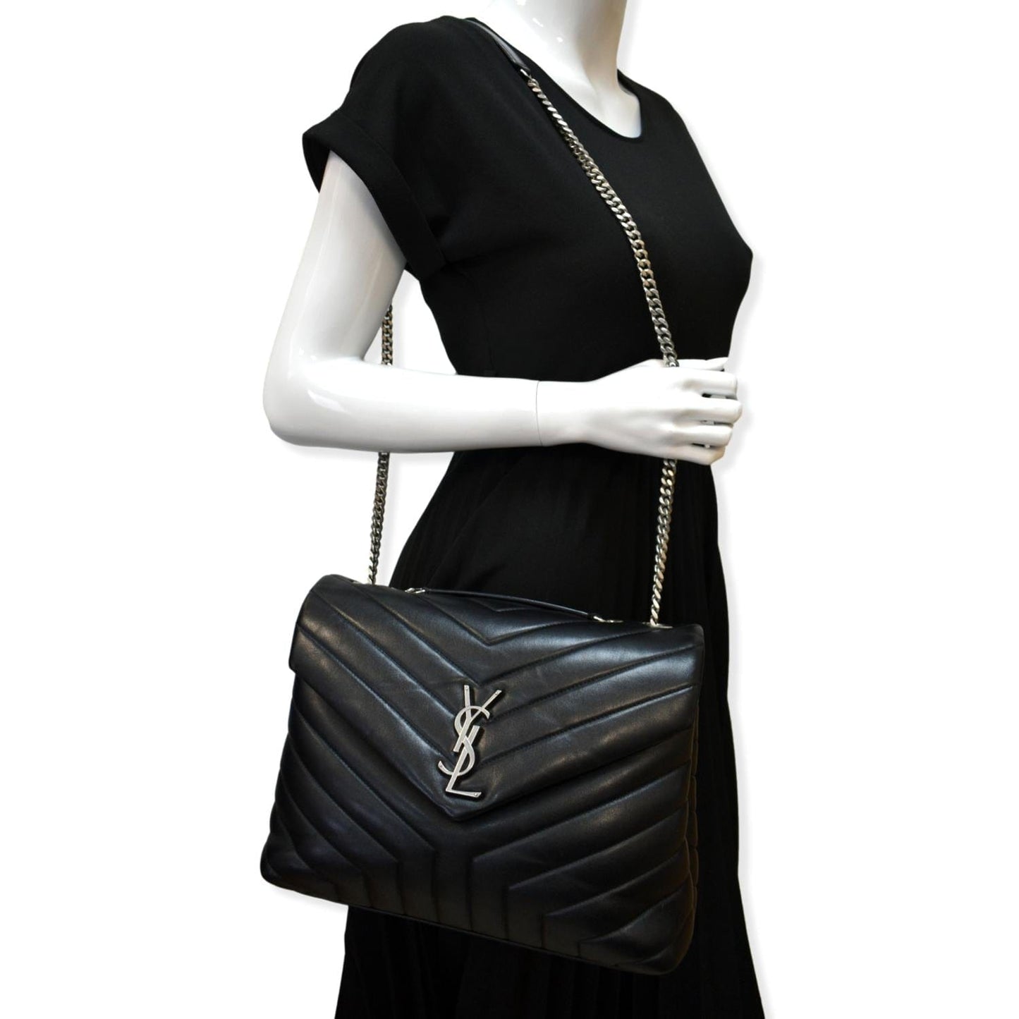 SAINT LAURENT Medium Loulou Matelasse Leather Chain Shoulder Bag Black