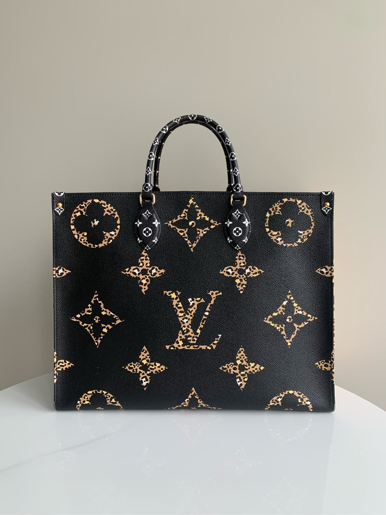 LOUIS VUITTONTote Bag