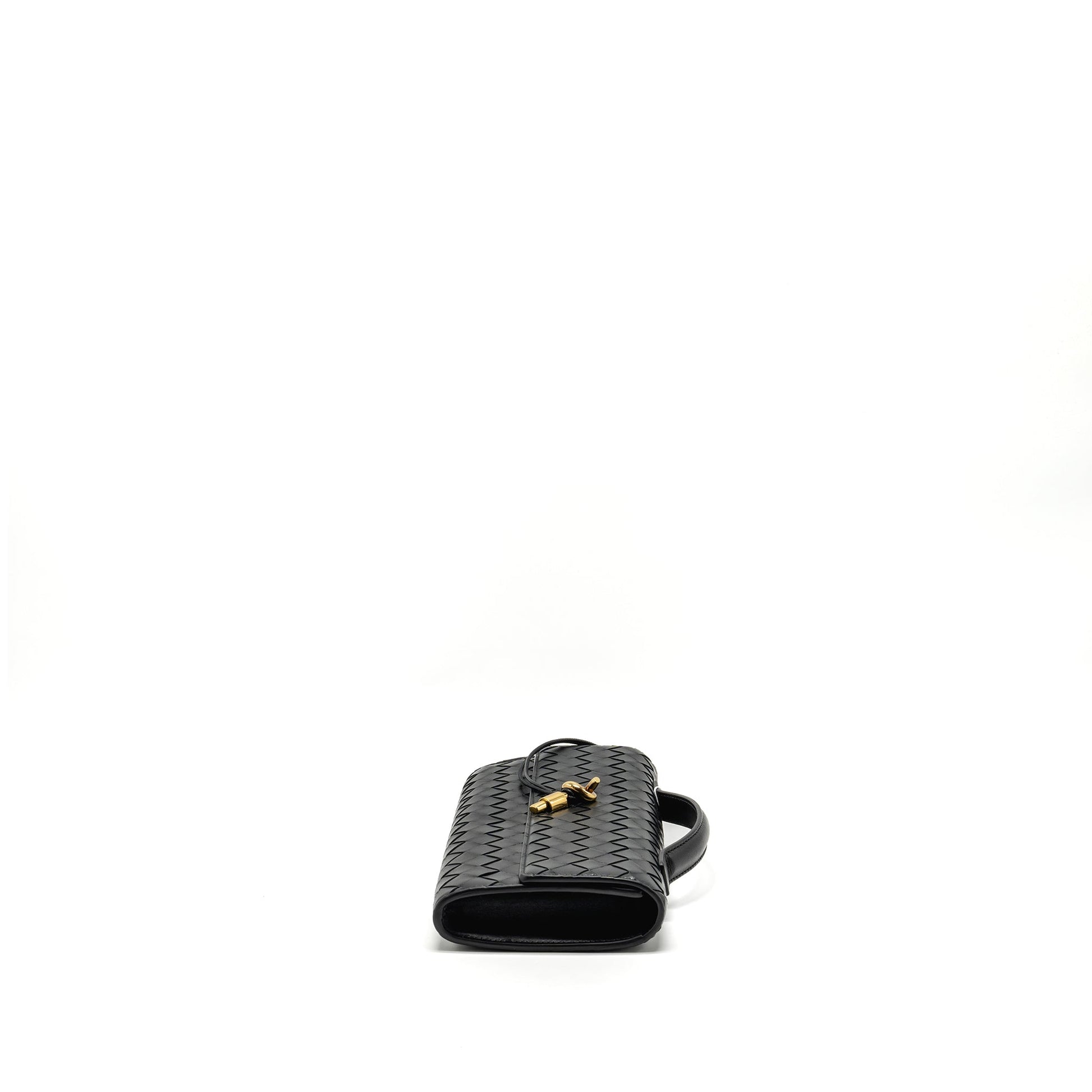 Bottega Veneta Andiamo Clutch lambskin black