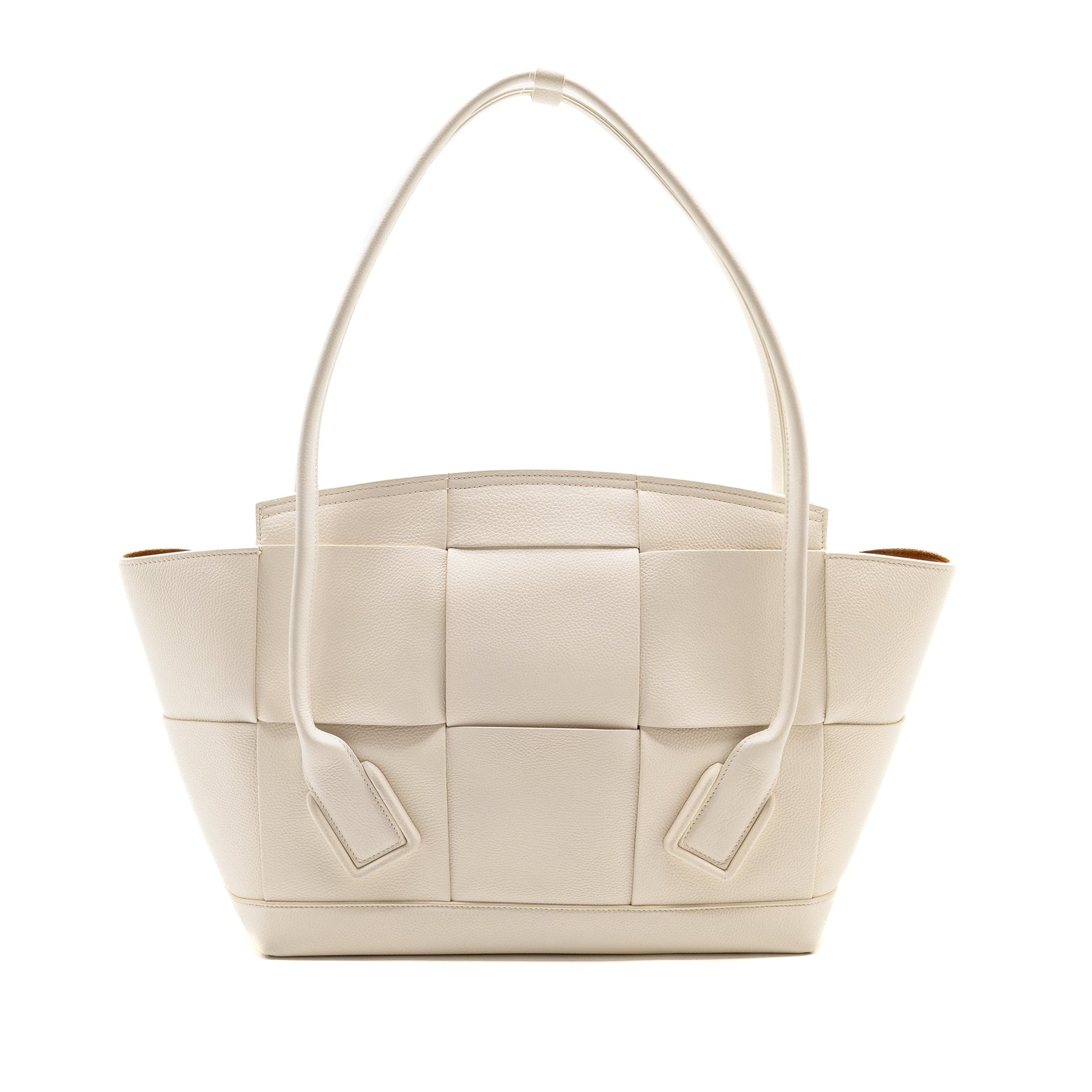 Bottega veneta large Arco tote Purse grained calfskin white