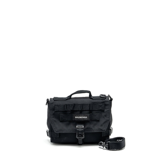 Balenciaga Army Messenger Purse Black Recycled Nylon Black/black hardware