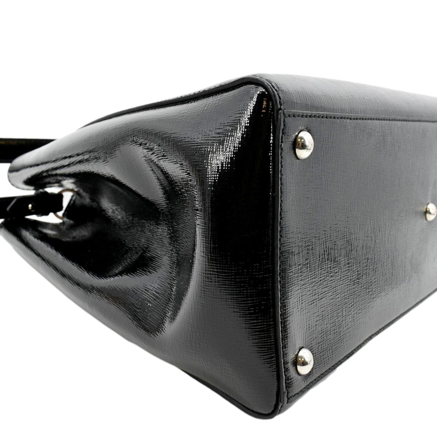 FENDI 2 Jours Patent Leather Shoulder Bag Black
