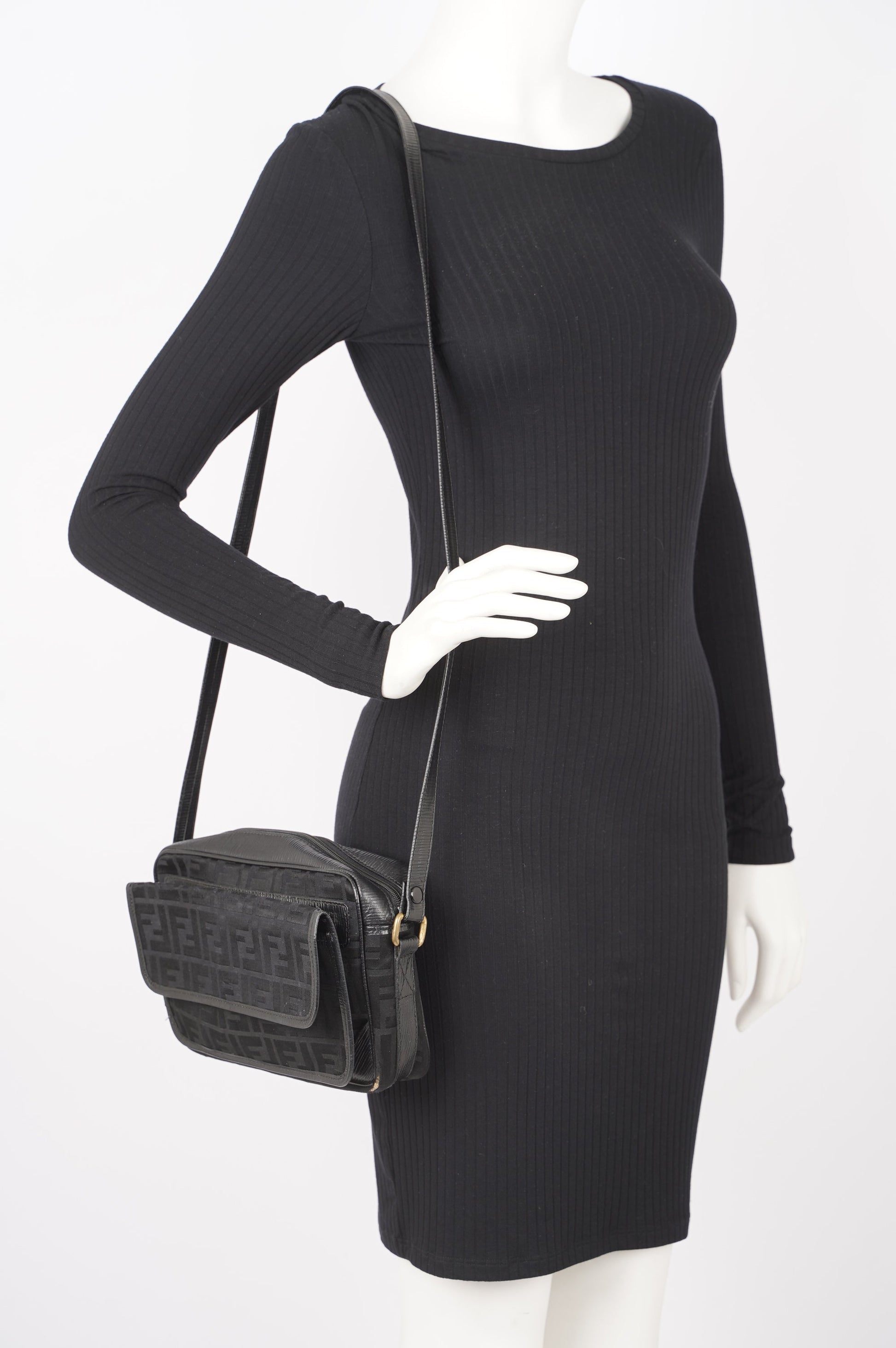 Fendi Womens Cloth Crossbody Black