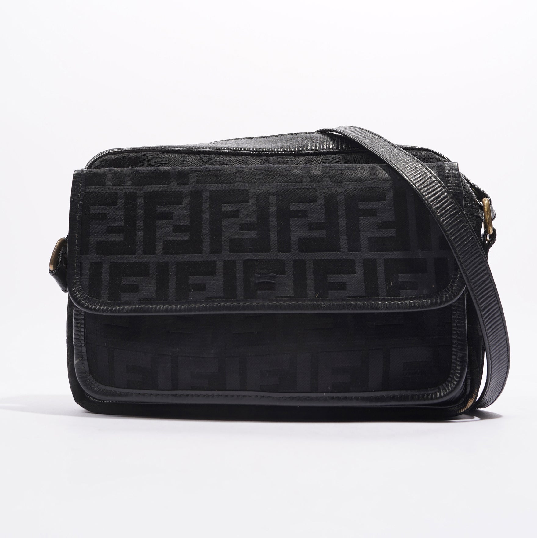 Fendi Womens Cloth Crossbody Black