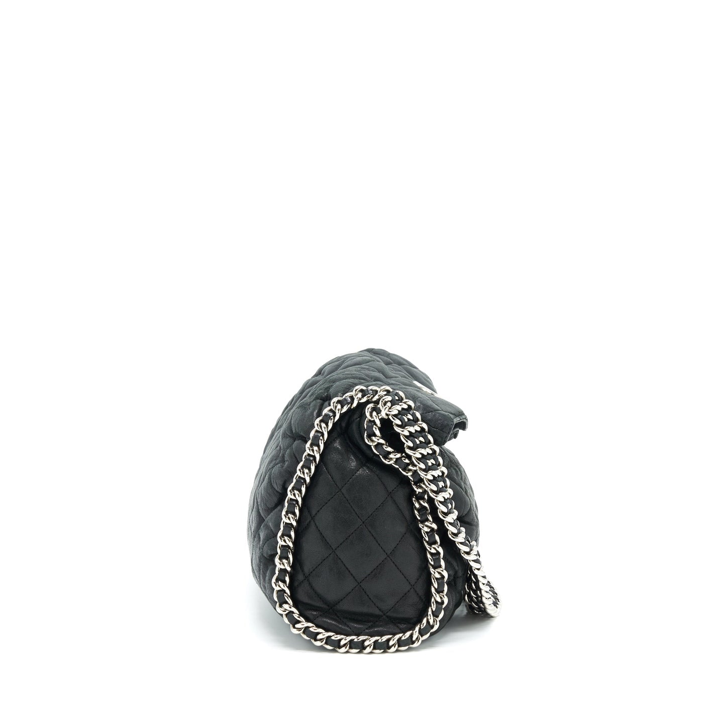 Chanel quilted leather with Chain Shoulder Bag Black