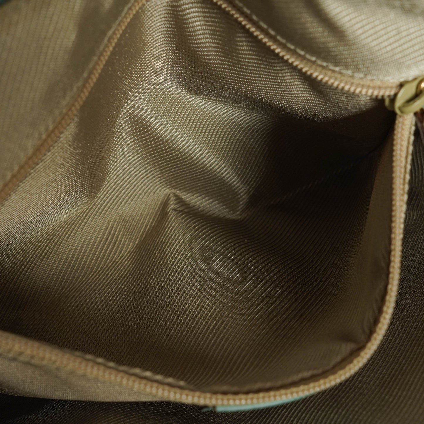Gucci Suede And Leather Braided Handle Ring Hobo Bag