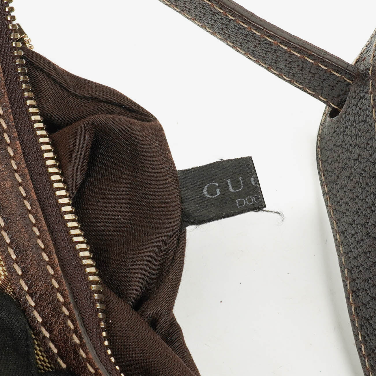 Gucci Beige And Ebony Monogram GG Canvas Small Princy Shoulder Bag