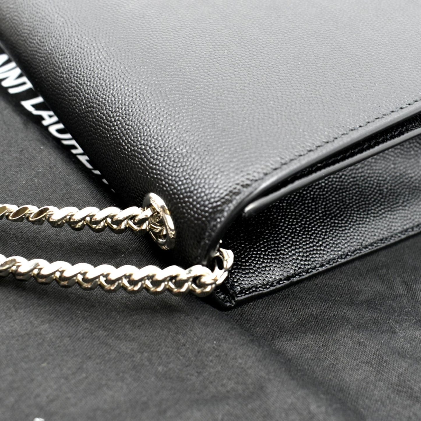 SAINT LAURENT Kate Medium Grain De Poudre Leather Crossbody Bag Black