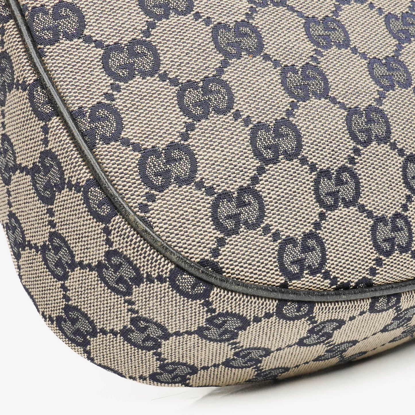 Gucci Monogram Canvas Beige/Navy Medium Pop Hobo Bag