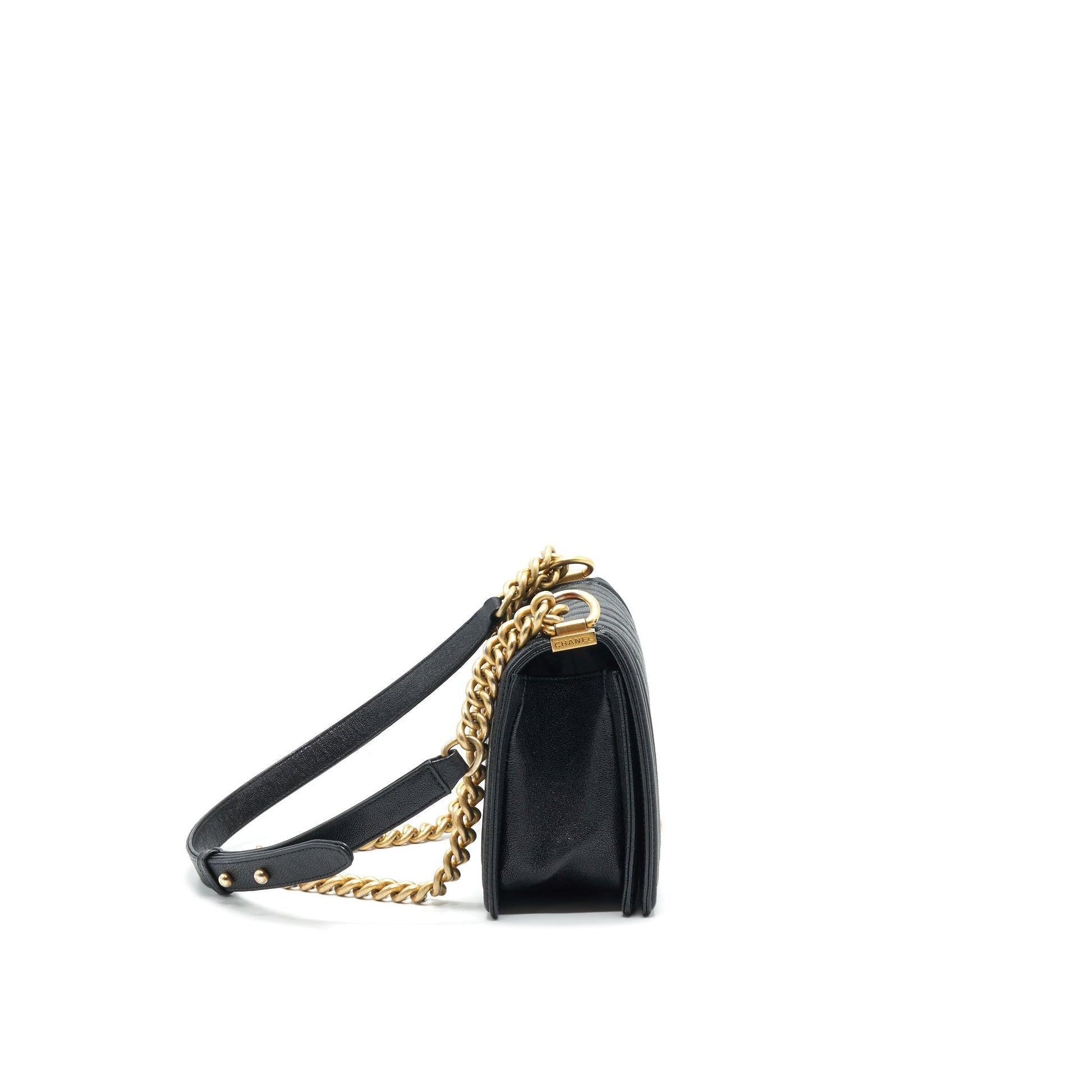 Chanel Chevron medium Boy Chanel Handbag Caviar Black
