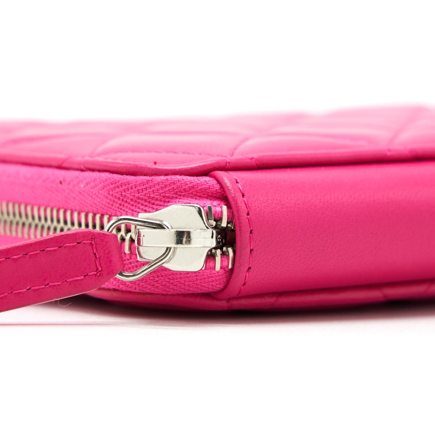 Chanel Quilted Zipper Clutch Lambskin Pink