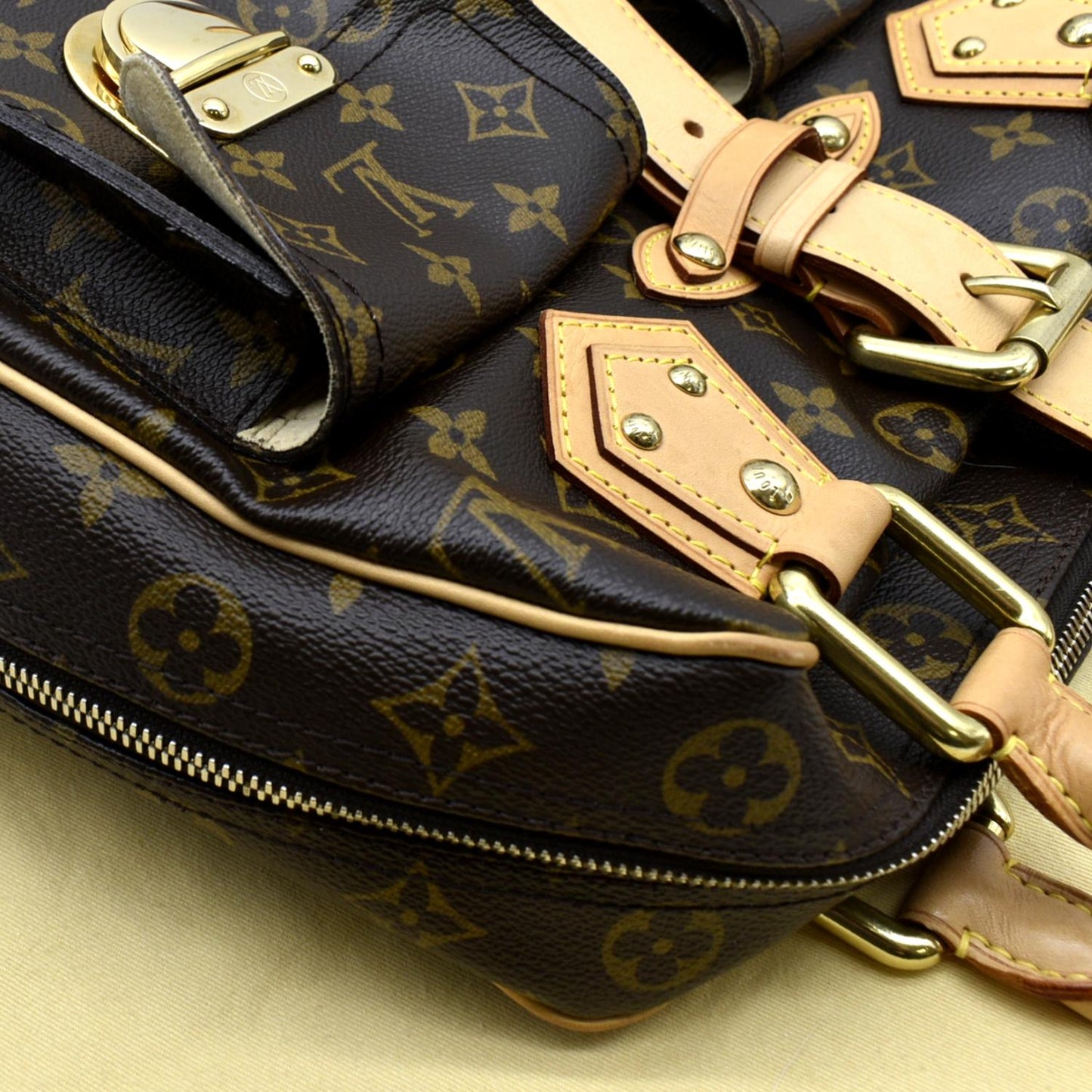 LOUIS VUITTON Manhattan GM Monogram Canvas Satchel Bag Brown