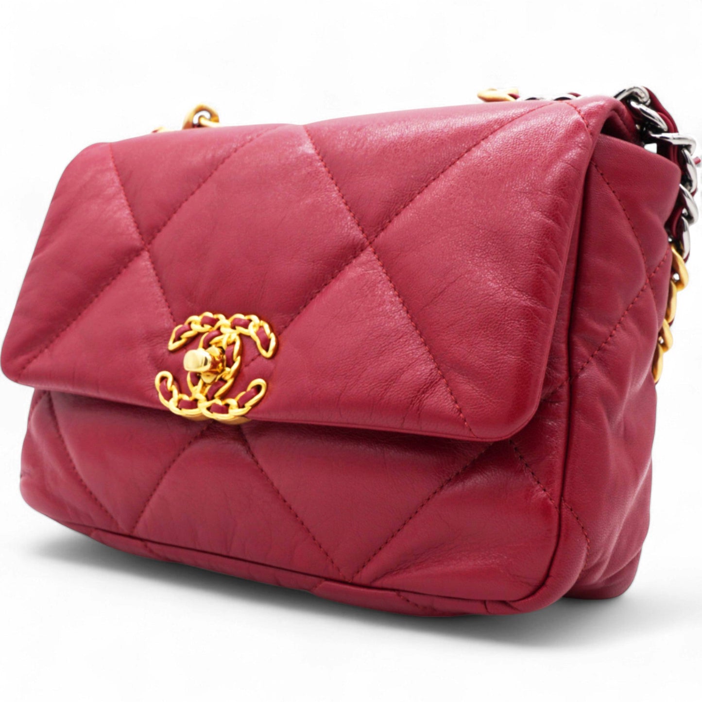 Lambskin Quilted Medium Chanel 19 Flap Red Shoulder Bag
