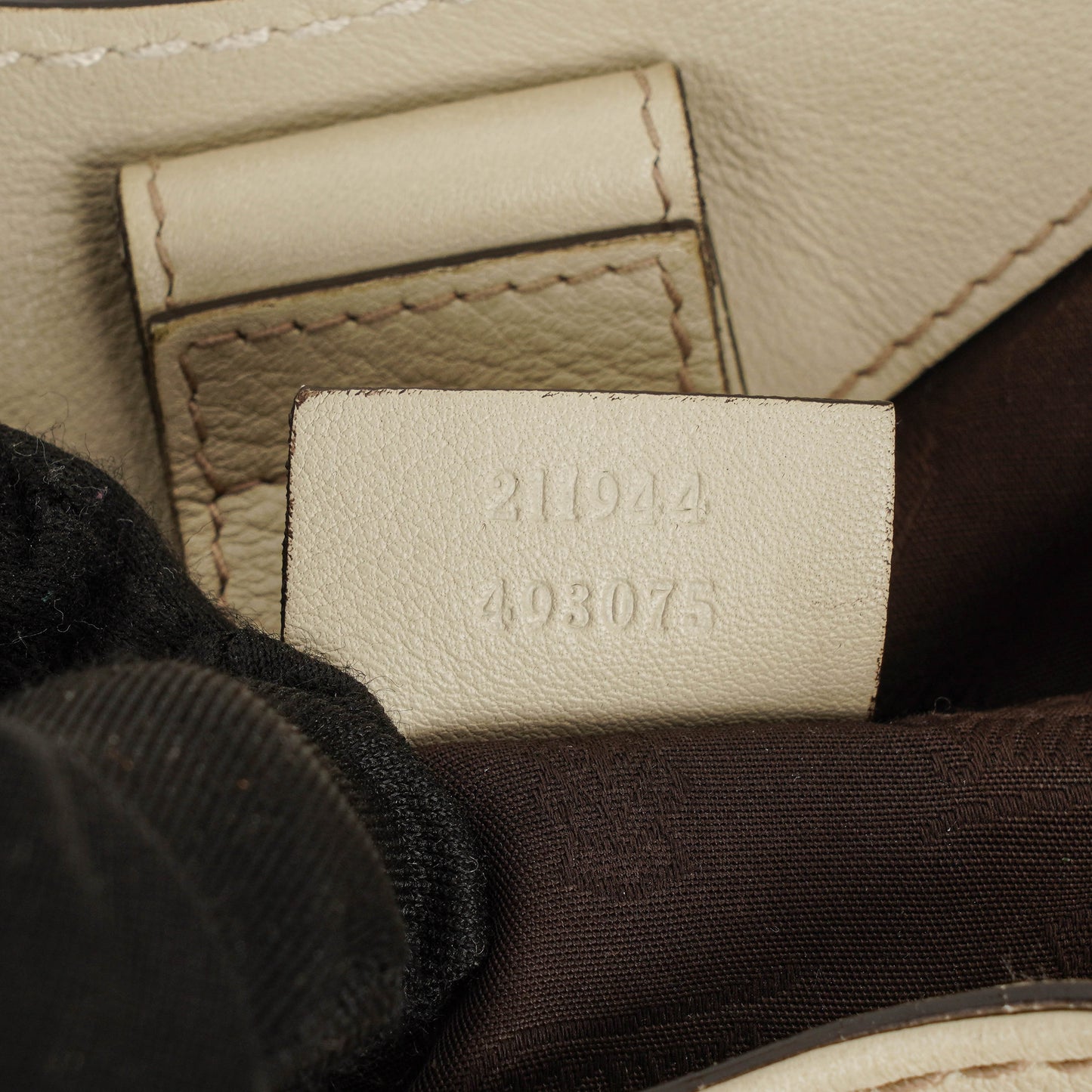 Gucci Guccissima Neutral Leather Sukey Hobo Bag