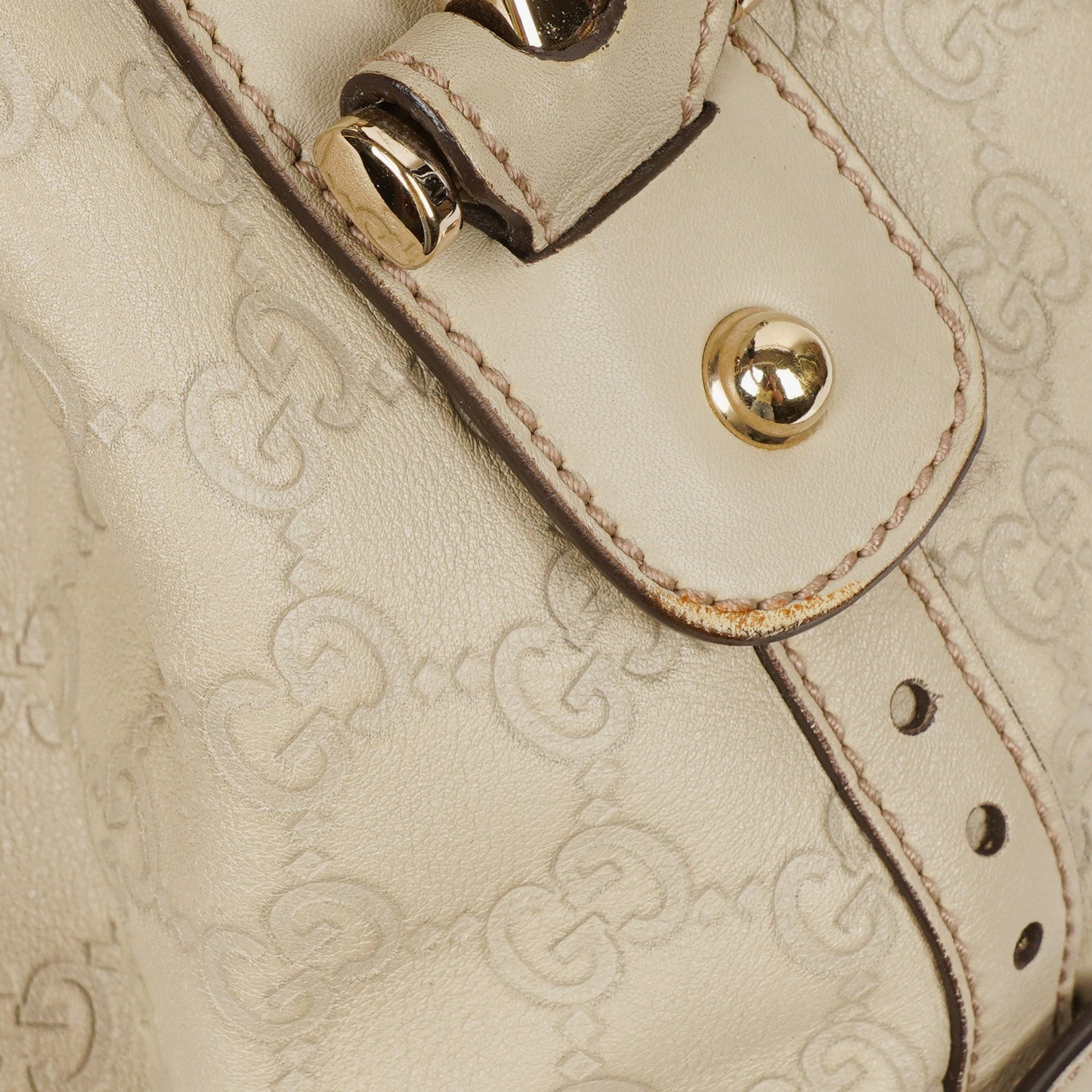 Gucci Guccissima Medium Pelham Shoulder Bag