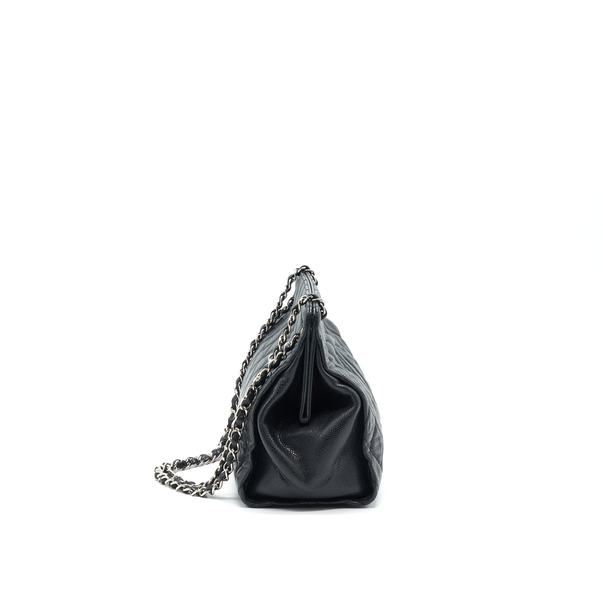 CHANEL QUILTED LEATHER TOTE BAG WITH CHAIN IN CARVIAR BLACK