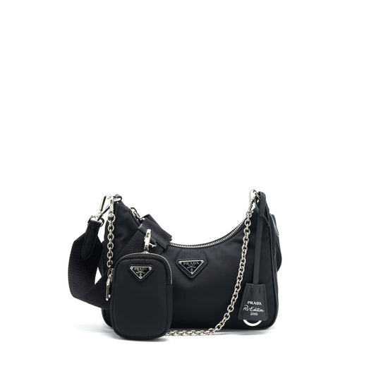 Prada Re-edition 2005 shoulder Bag Canvas SHW