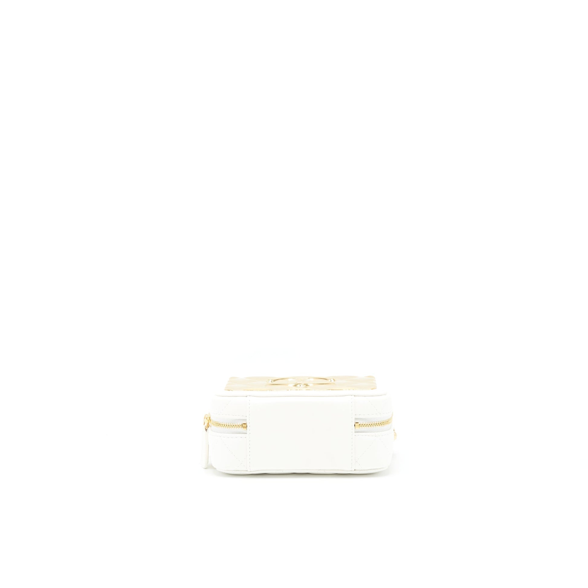 Chanel 21K Small Metal plate Vanity with chain Lambskin White
