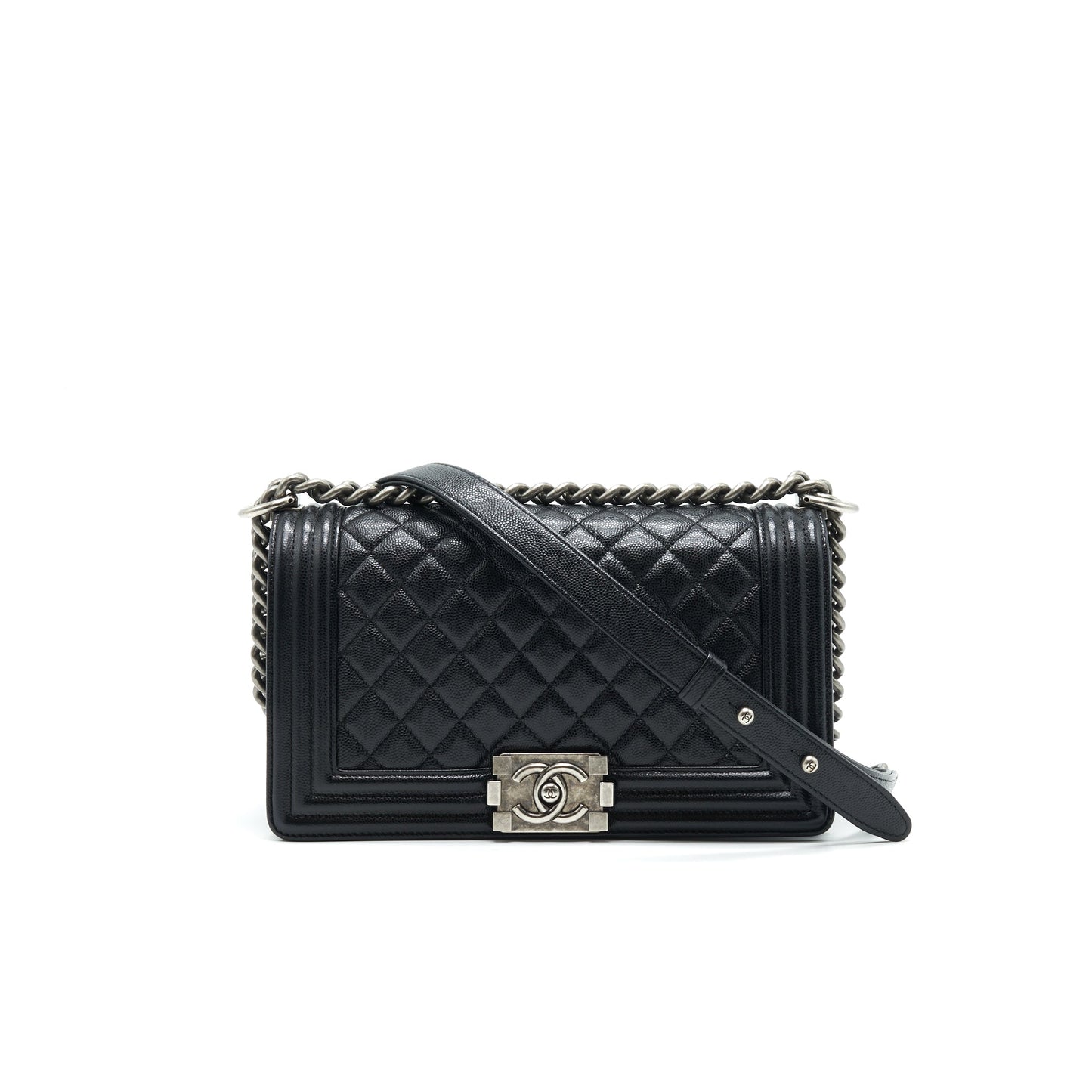 CHANEL MEDIUM BOY CHANEL HANDBAG CAVIAR BLACK
