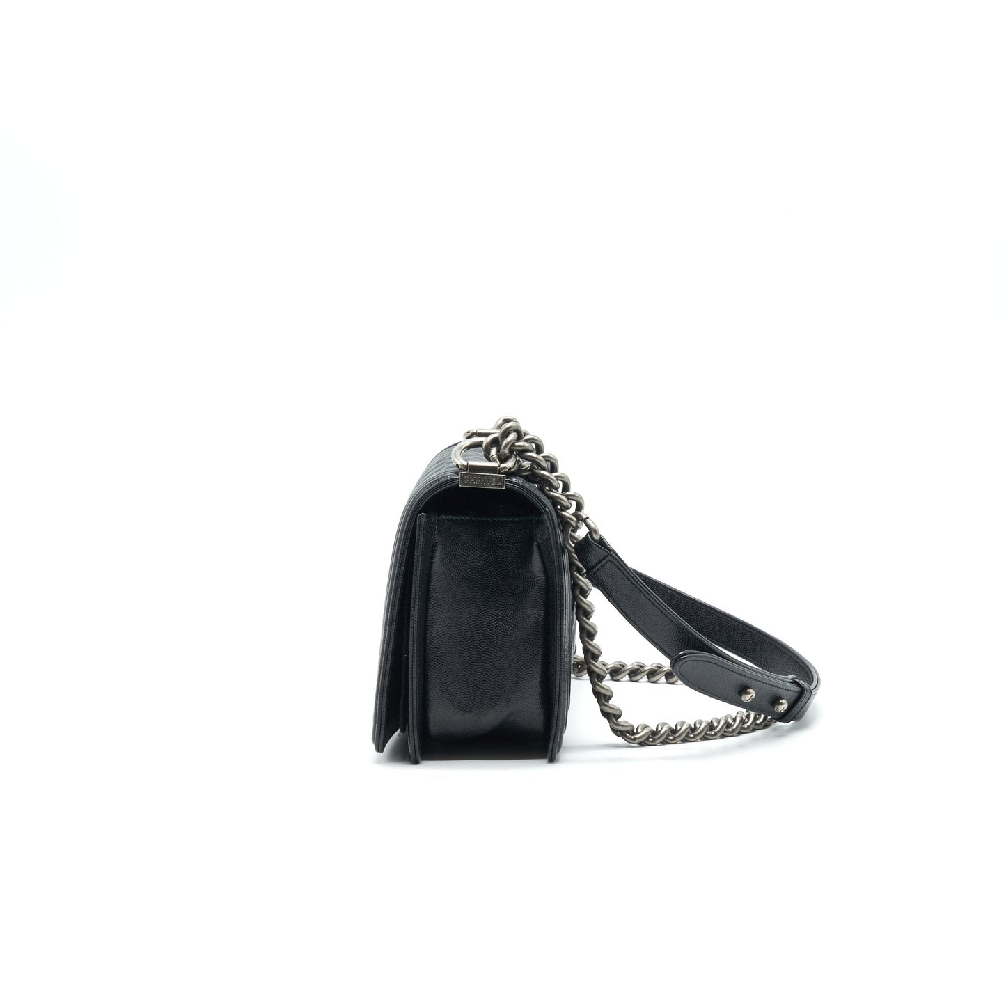 Chanel Medium boy Chanel Bag Caviar Black ruthenium hardware