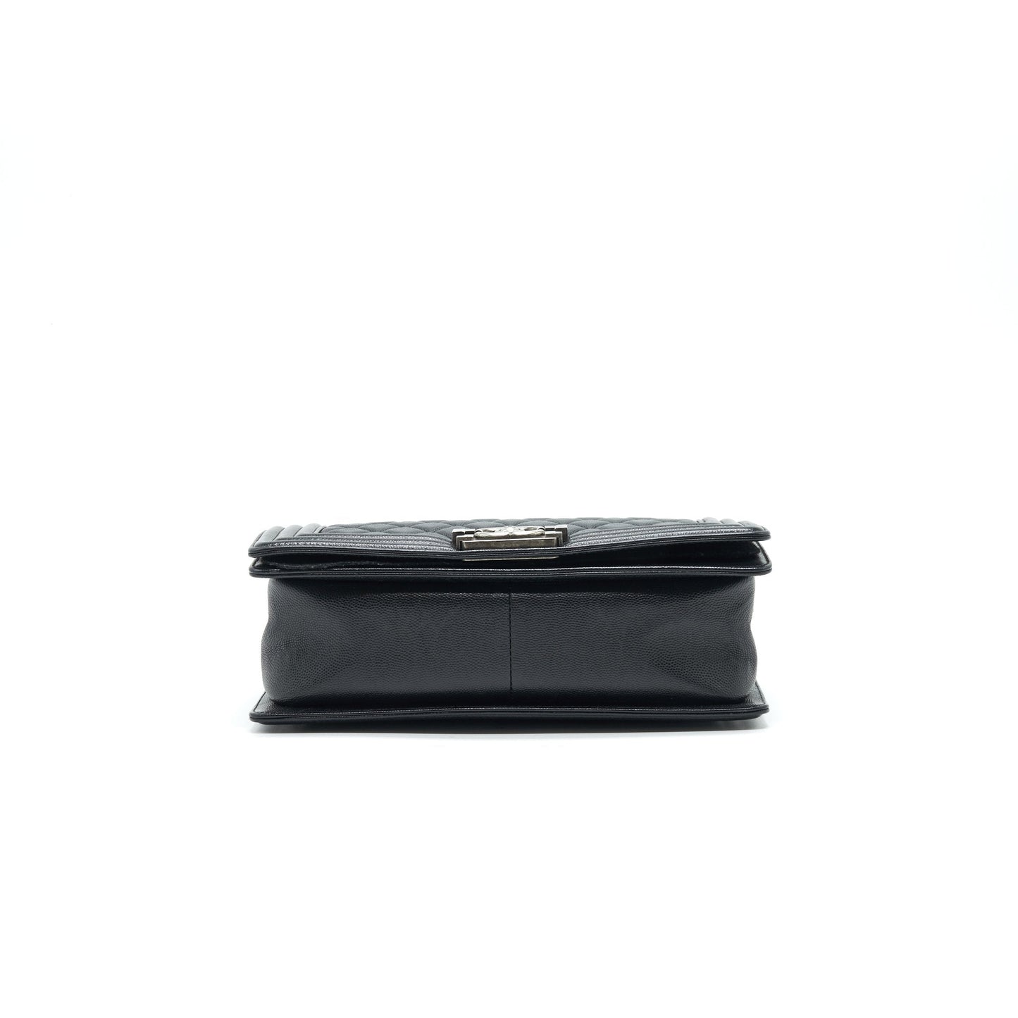 Chanel Medium boy Chanel Bag Caviar Black ruthenium hardware