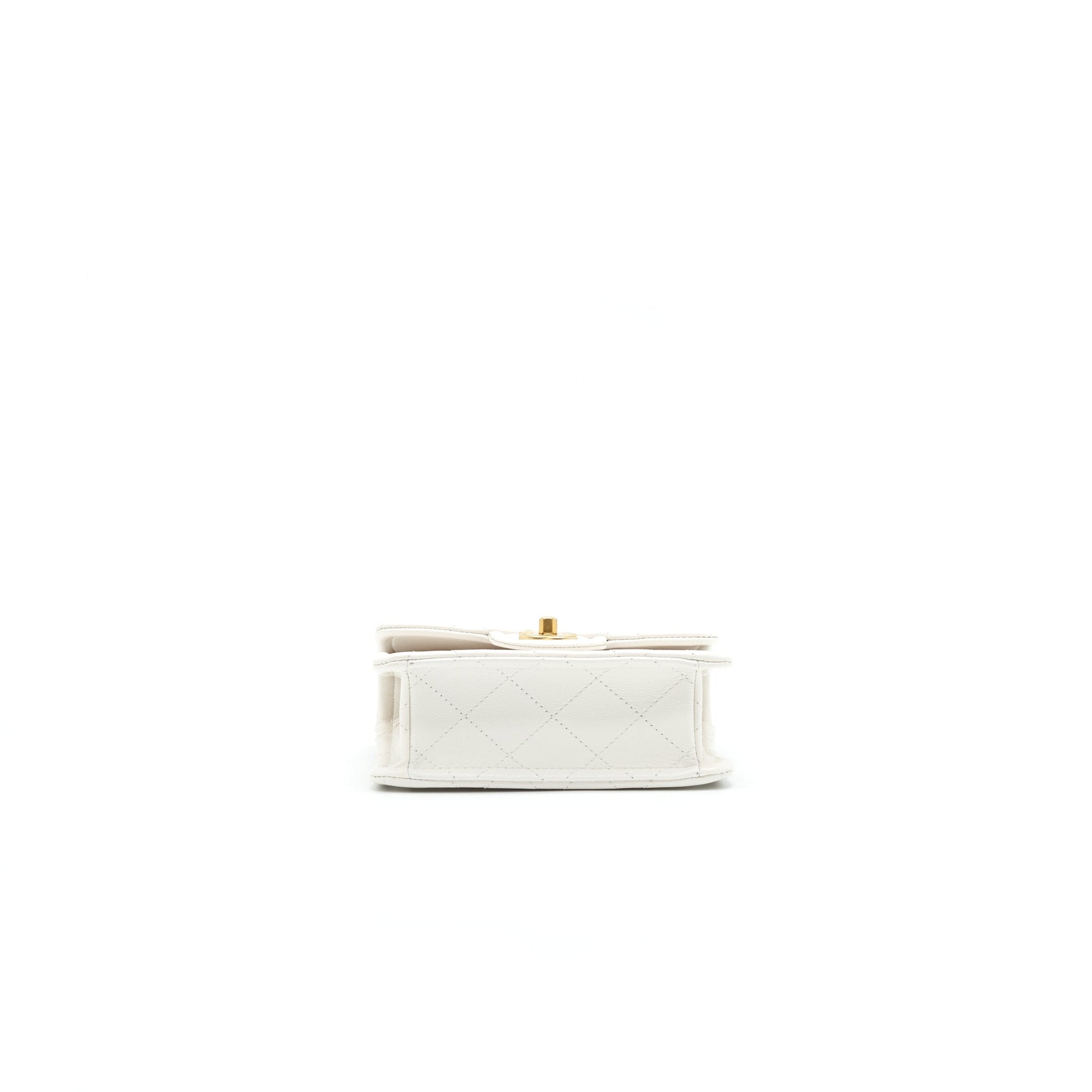 Chanel 2021 Square Flap Cross body White serial 31