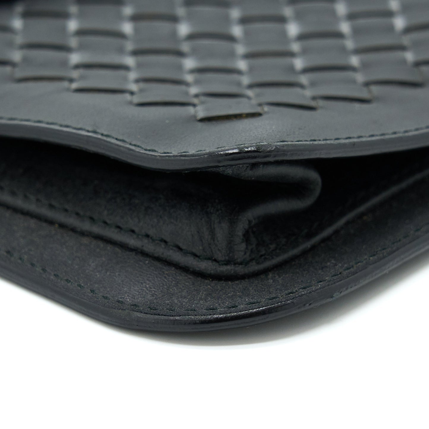 Bottega Veneta Menâs Pouch Intrecciate Black With Black Hardware