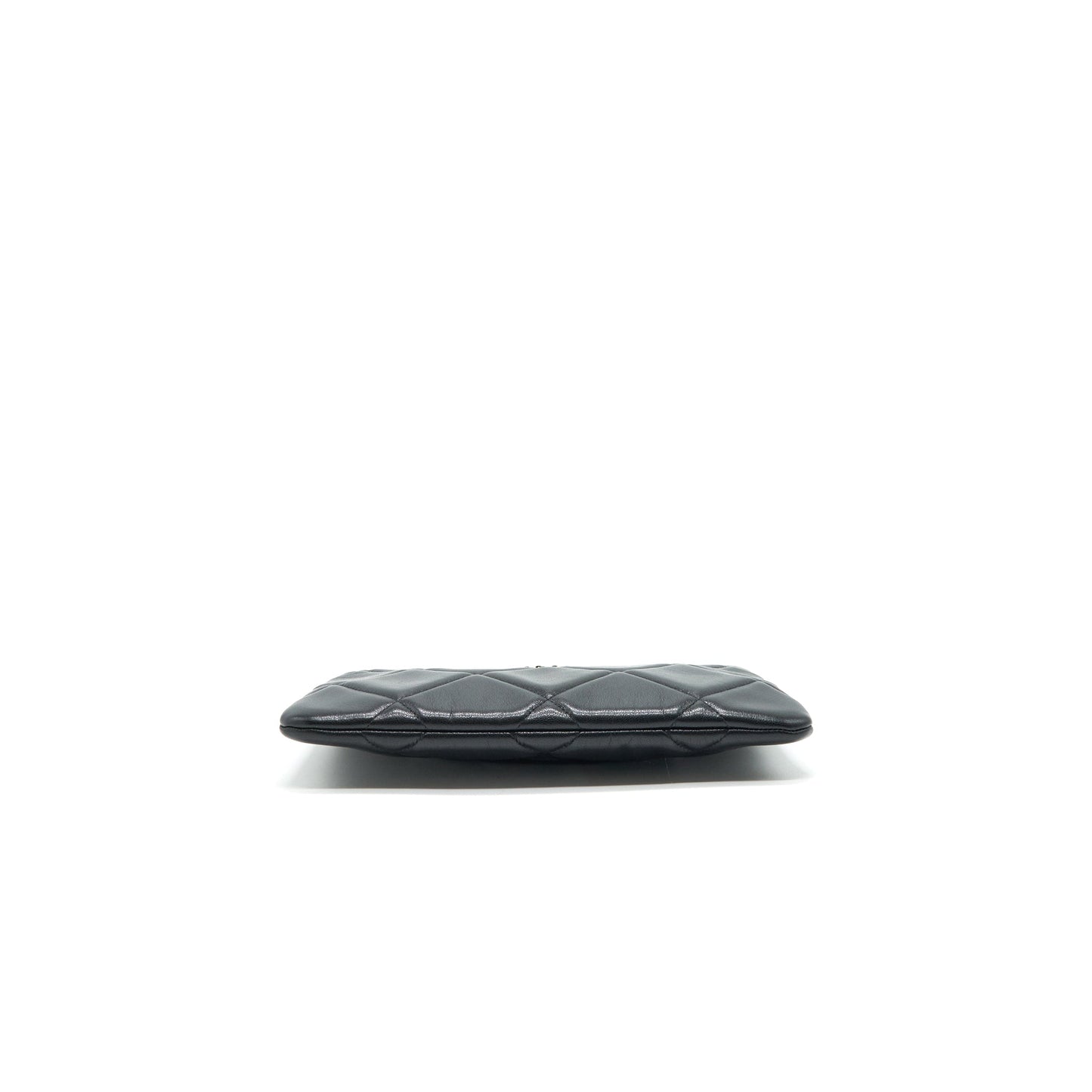 Chanel 19 Pouch black