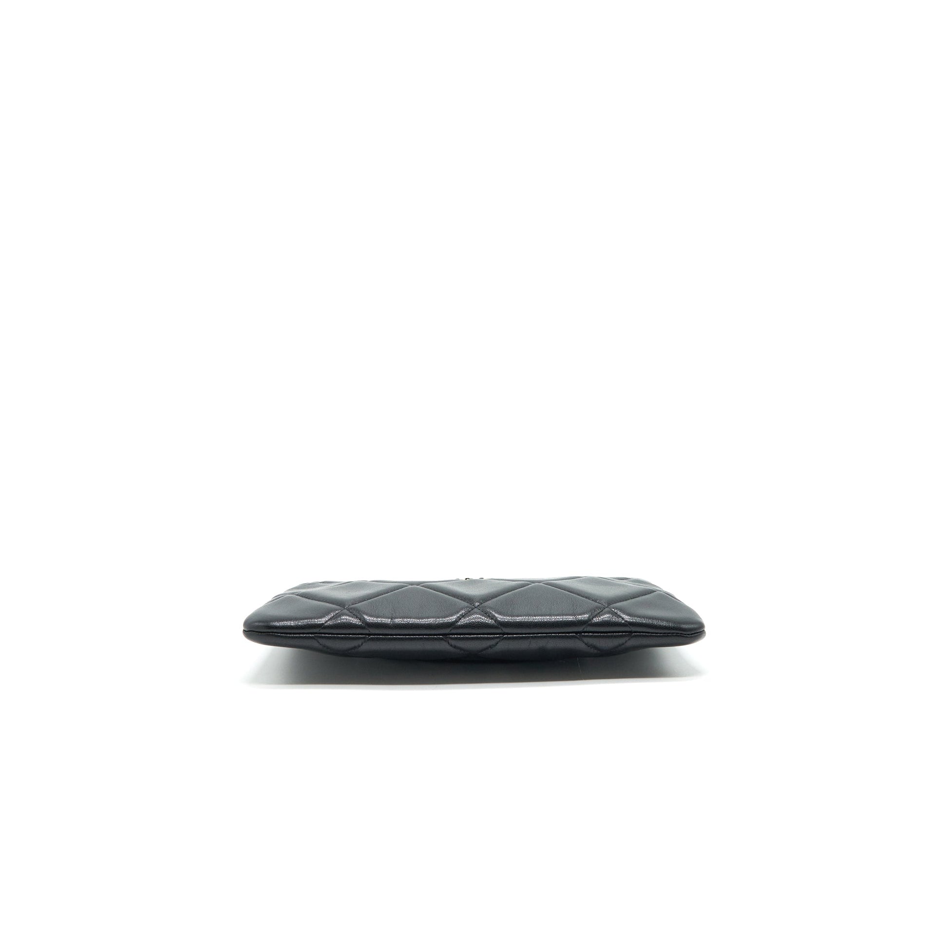 Chanel 19 Pouch black