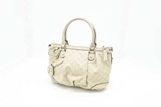 Gucci Sukey Handbag in Cream Guccissima Leather