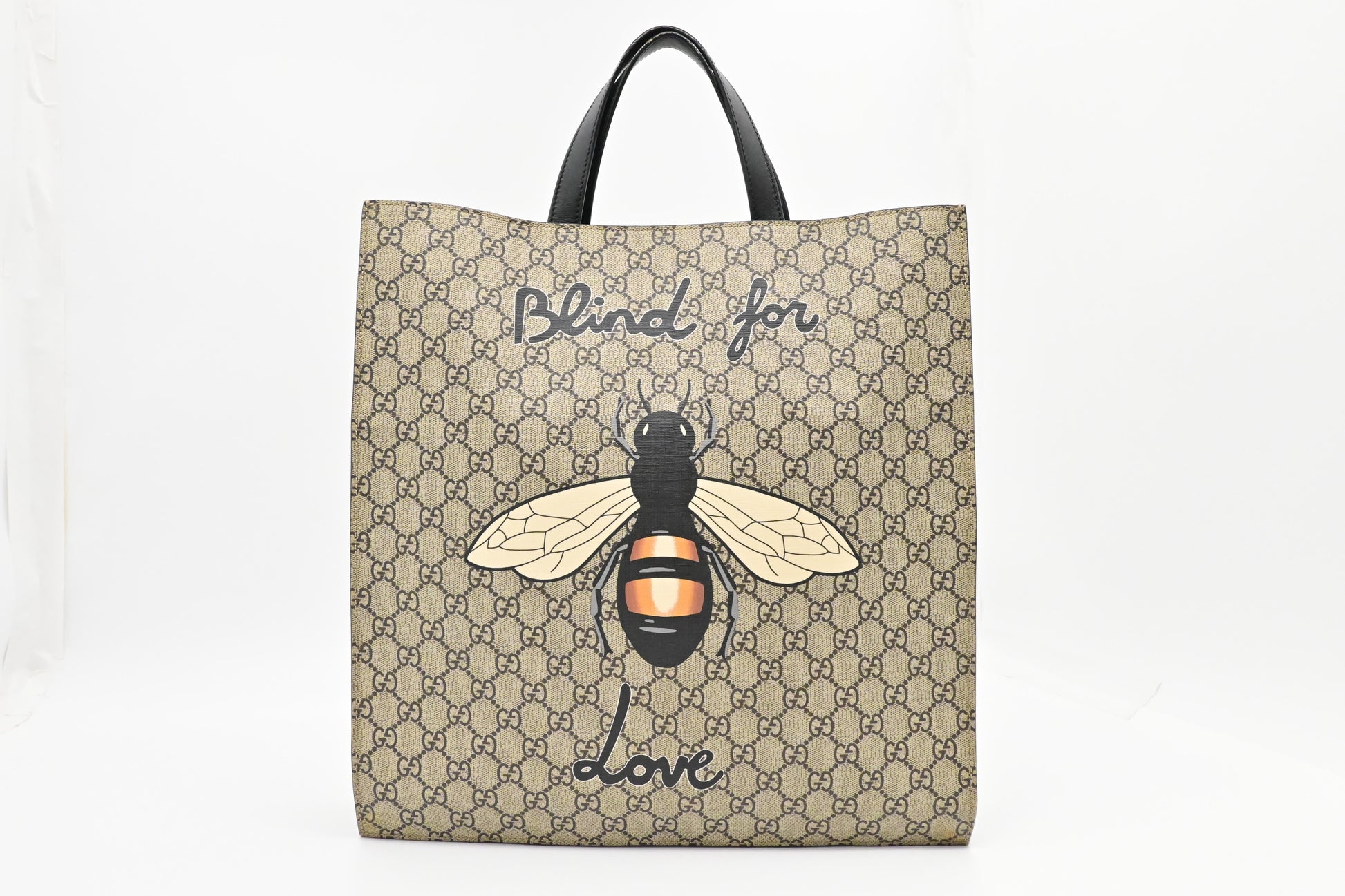 Gucci Blind For Love Bee Tote in GG Supreme Canvas