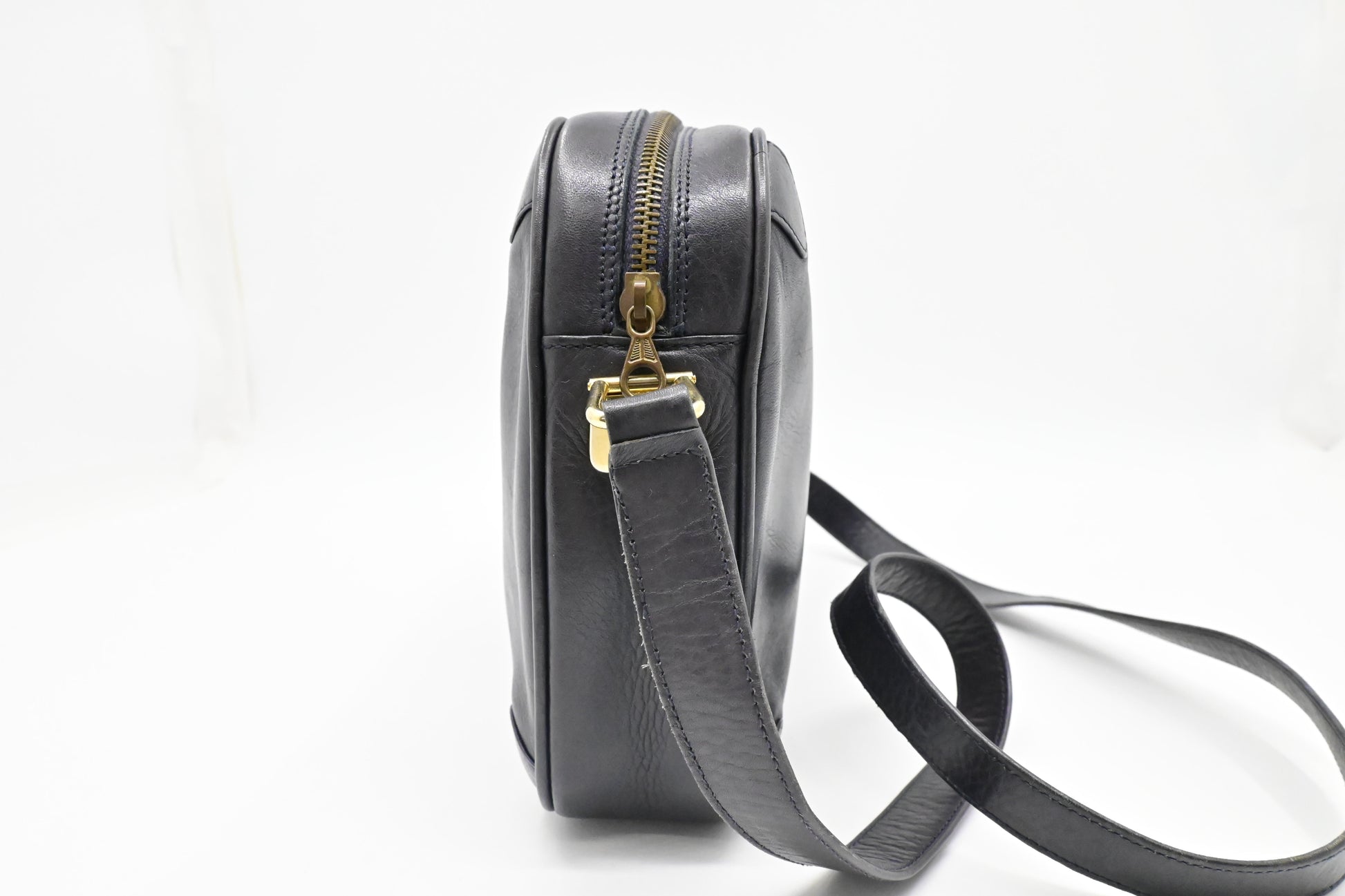 Gucci Crossbody in Navy Blue Leather