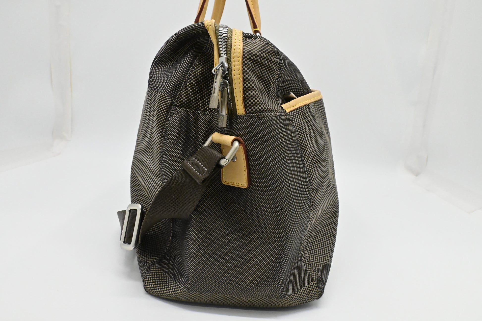 Louis Vuitton Albatros Duffle in Damier Geant Canvas