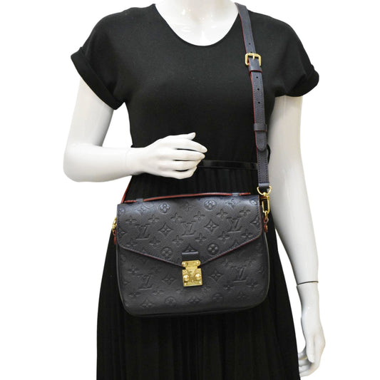 LOUIS VUITTON Metis Pochette Empreinte Leather Crossbody Bag Navy Blue