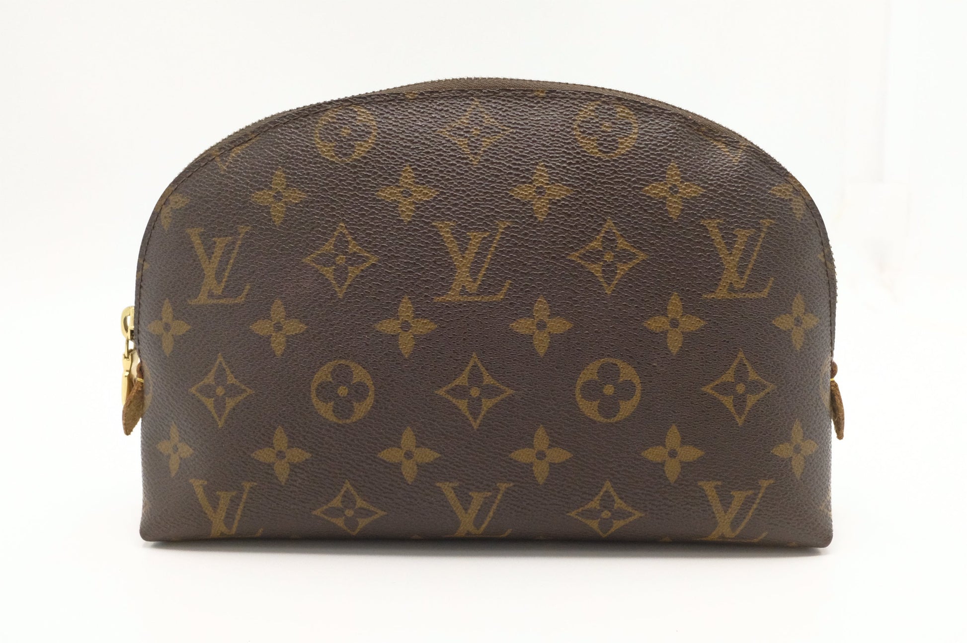Louis Vuitton Pochette Cosmetique in Monogram Canvas