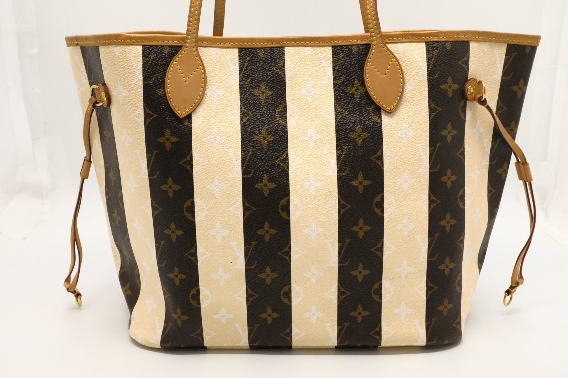 Louis Vuitton Neverfull MM in Rayures Monogram Canvas