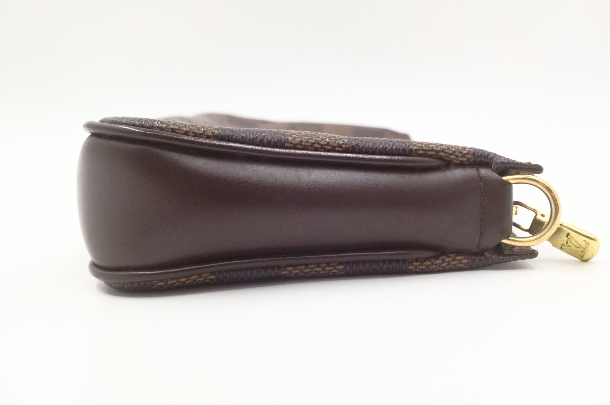  Louis Vuitton Navona Pochette Accessoires in Damier Ebene Canvas