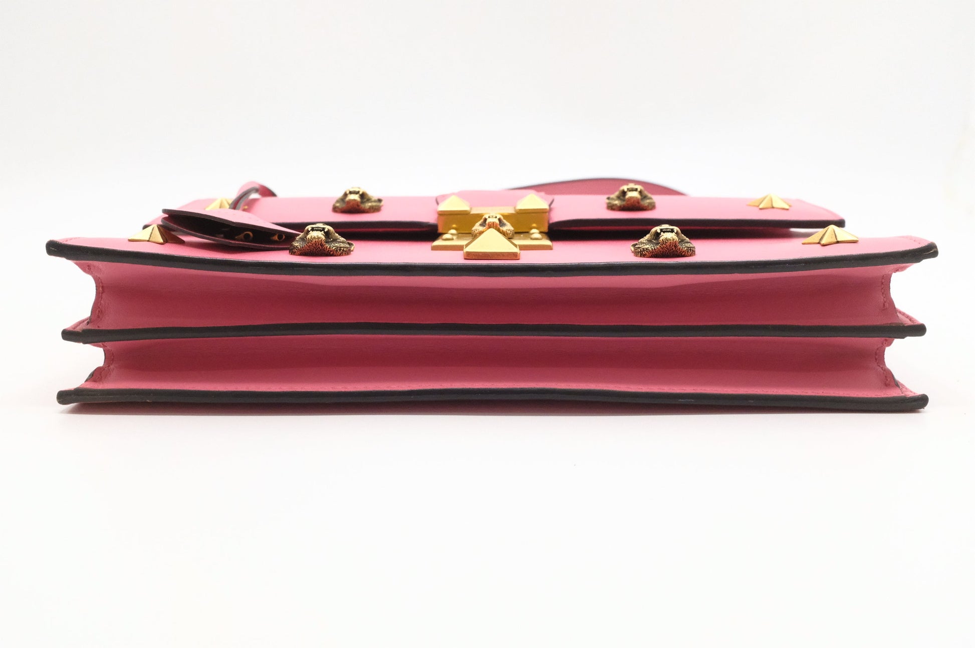 Gucci Cat Lock Shoulder Bag in Pink Leather