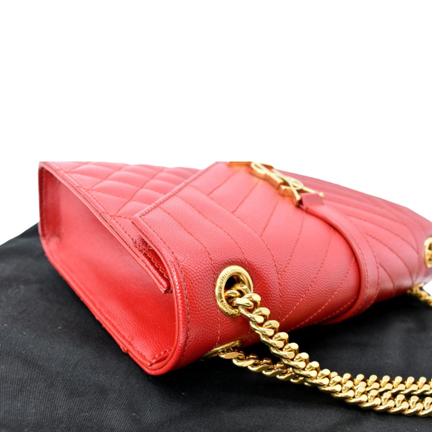 SAINT LAURENT Medium Envelope Leather Chain Shoulder Bag Red