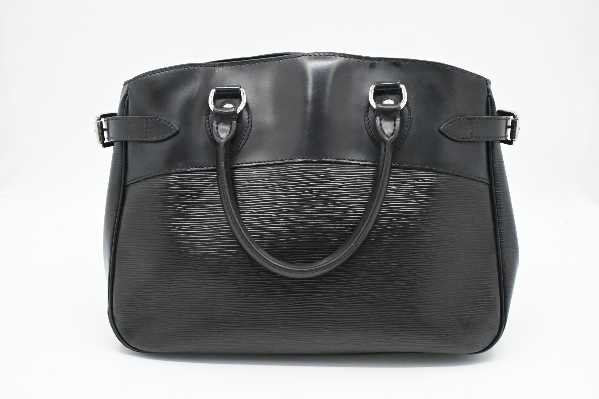 Louis Vuitton Passy in Black Epi Leather