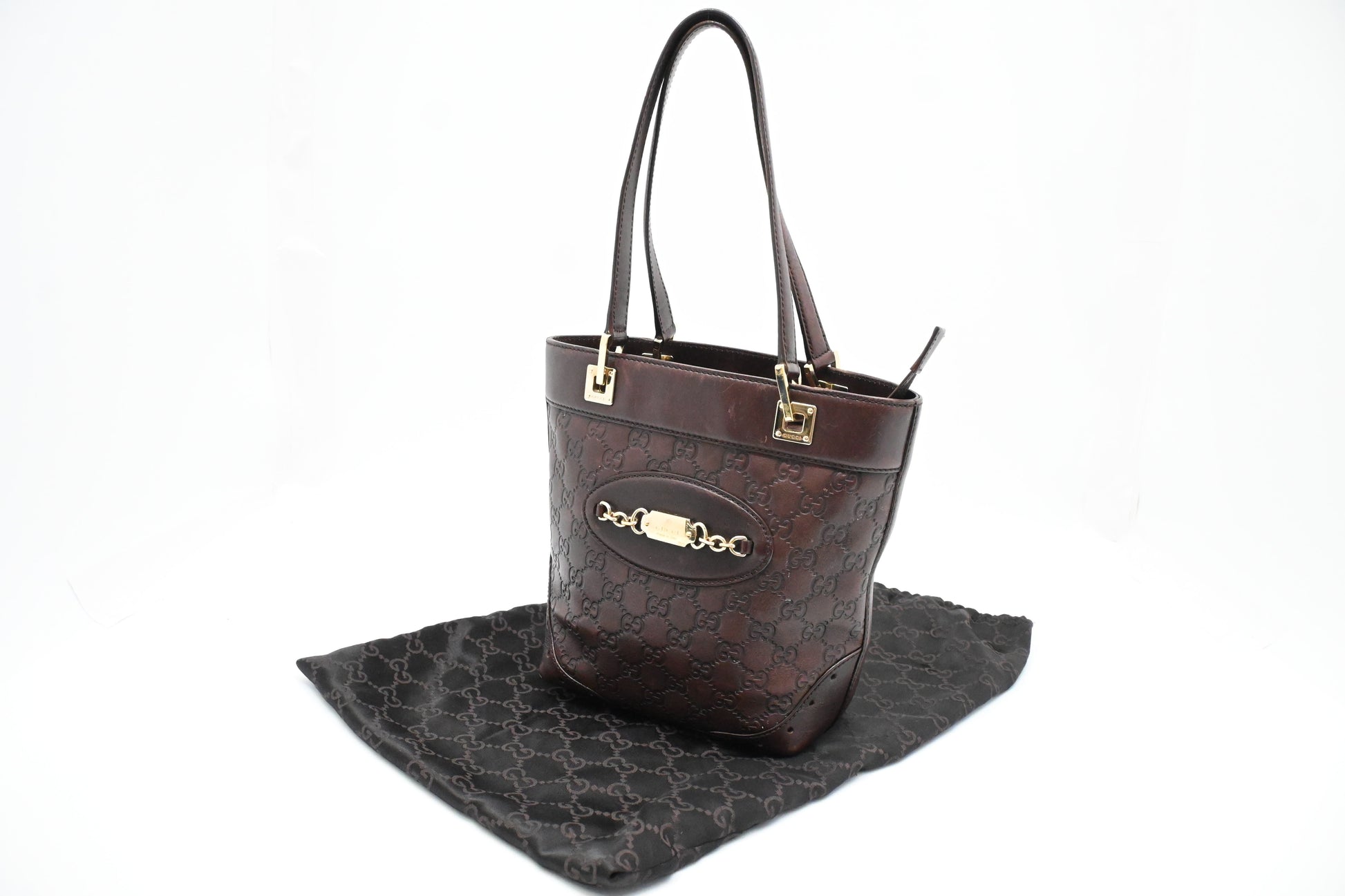 Gucci Shoulder Bag in Plum Guccissima Leather