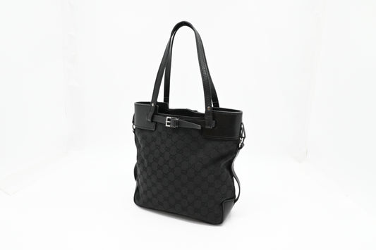 Gucci Shoulder bag in Black GG Canvas