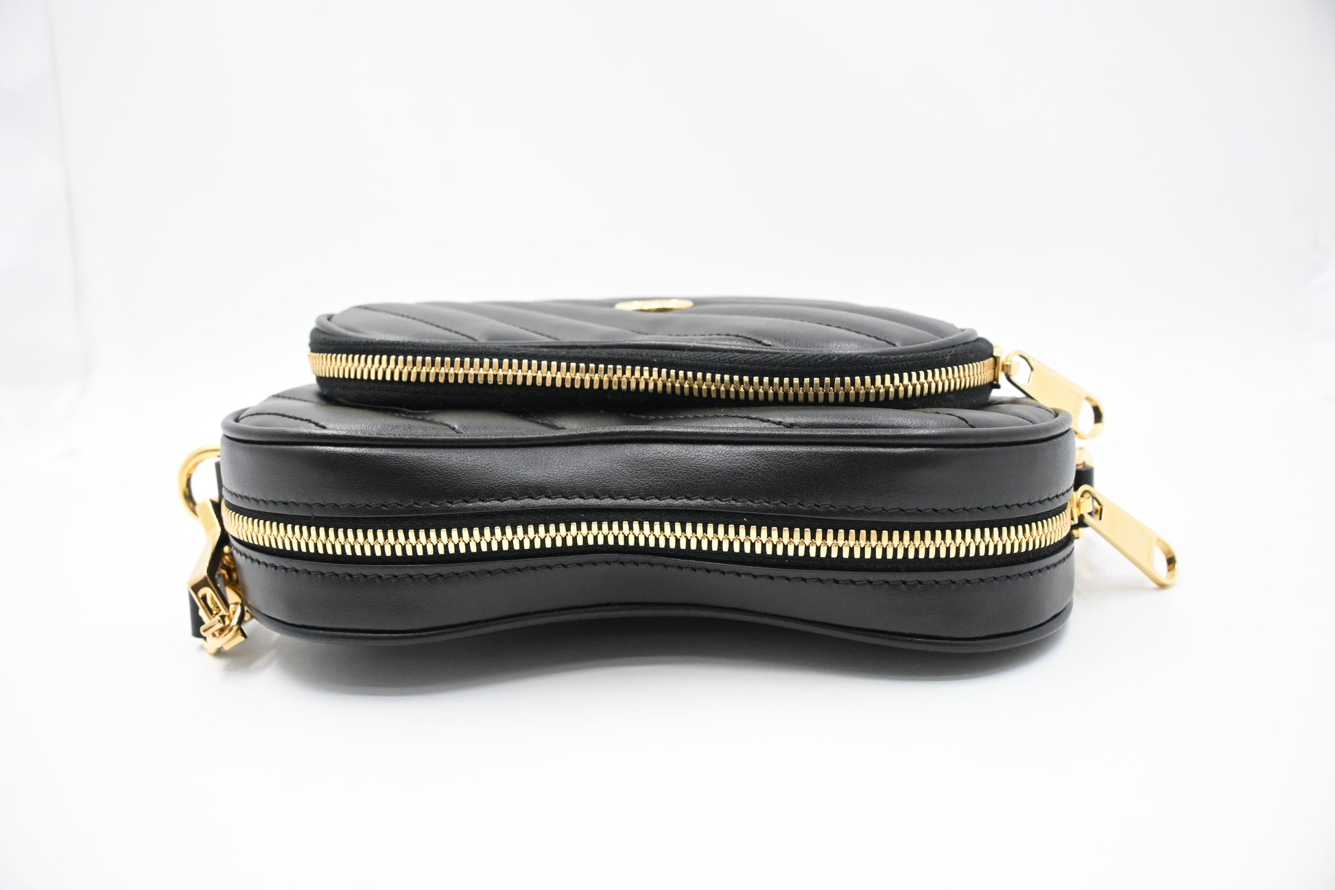 Gucci Heart Crossbody Bag in Black Quilted Leather