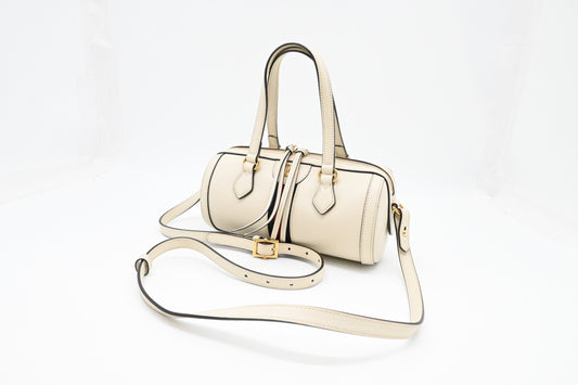 Gucci Round Crossbody Bag in Cream Leather