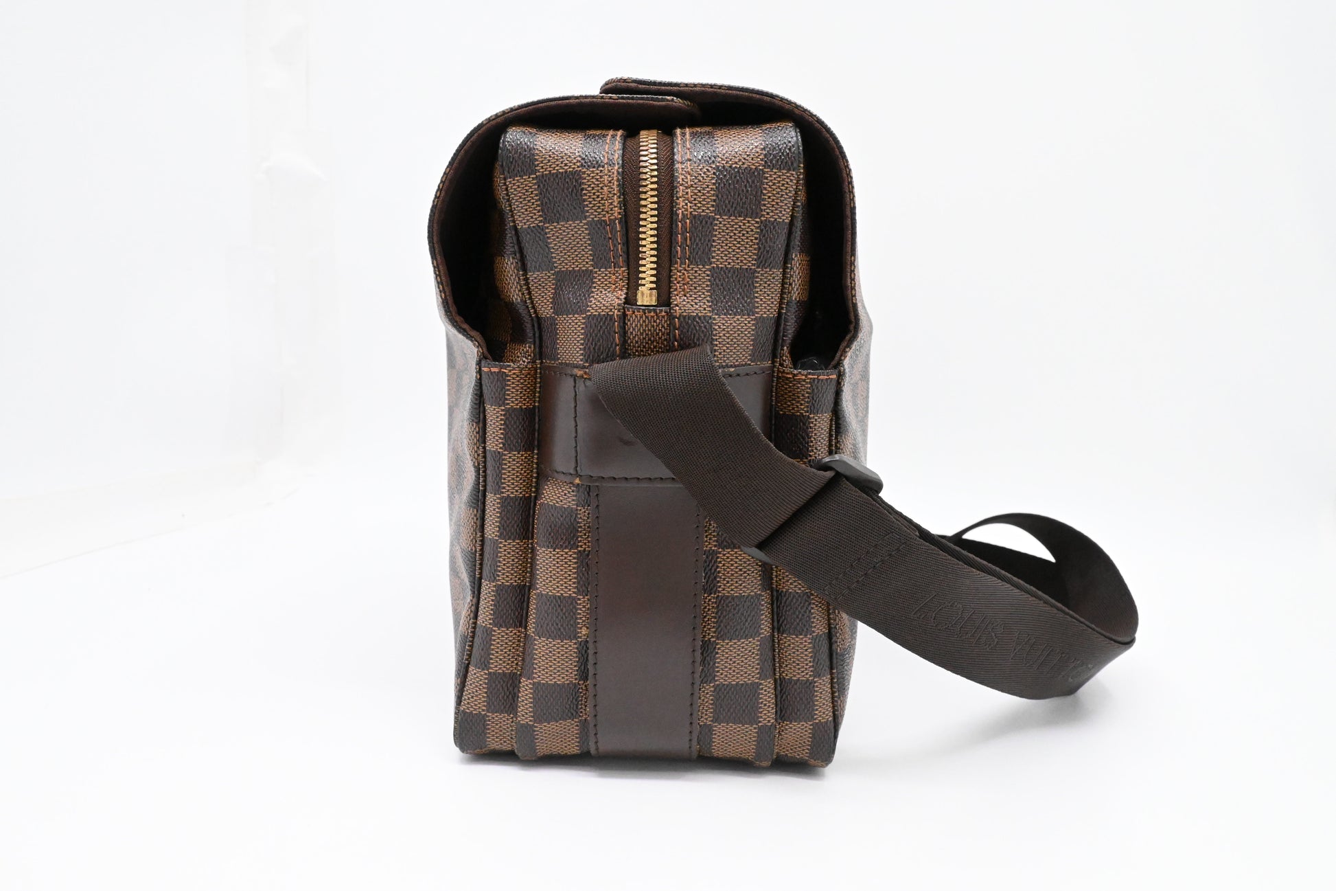 Louis Vuitton Naviglio in Damier Ebene Canvas