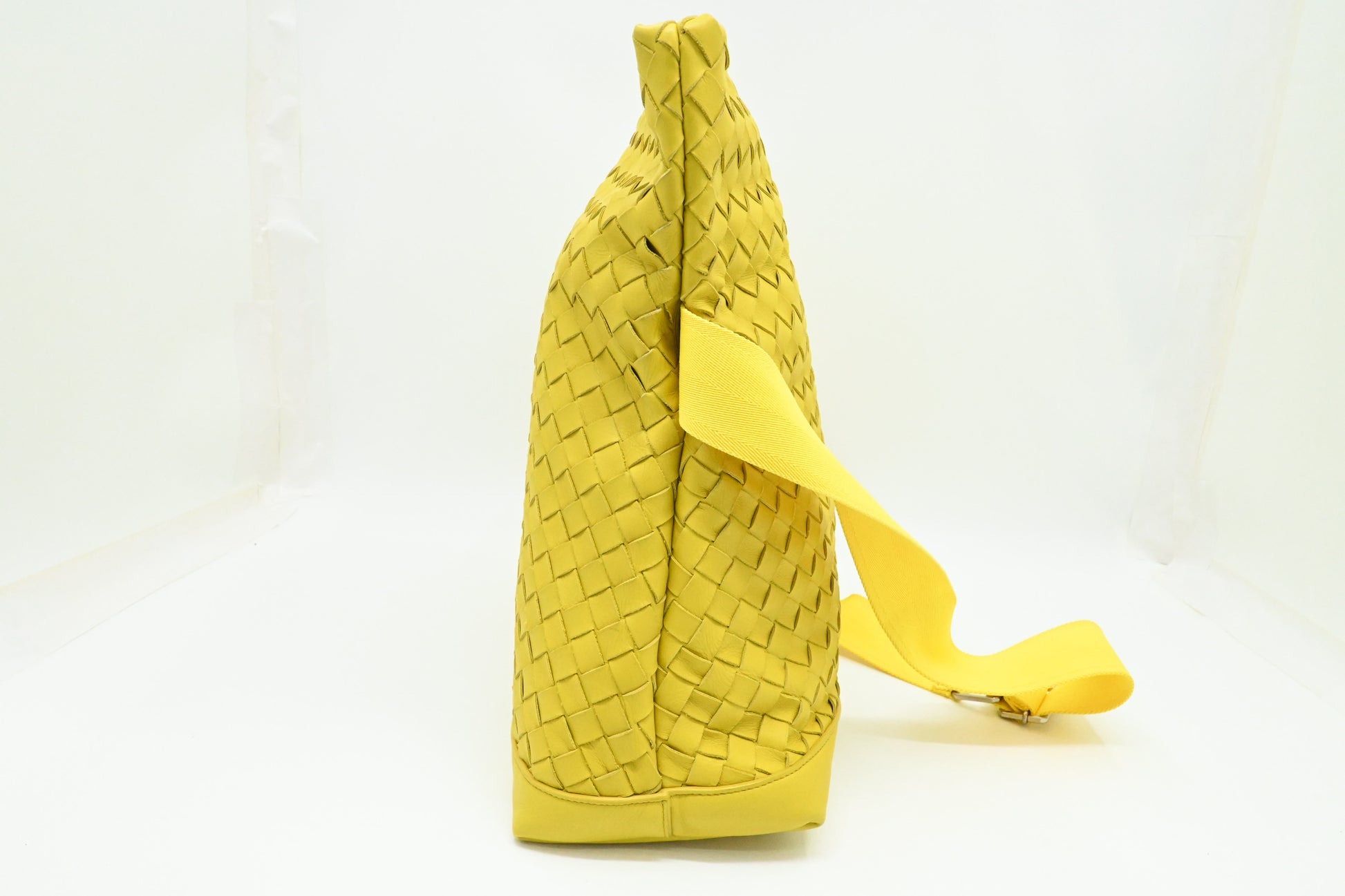 Bottega Veneta Crossbody Bag in Yellow Intrecciato Leather